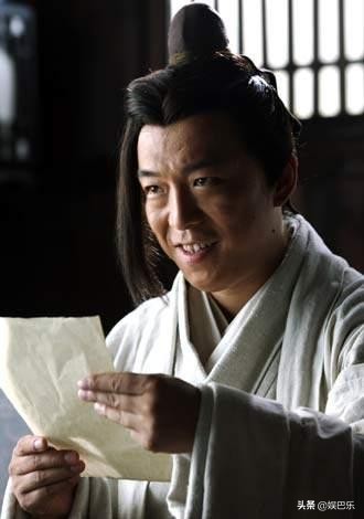 五个版本的周瑜，第一个经典，第三个太矮，你