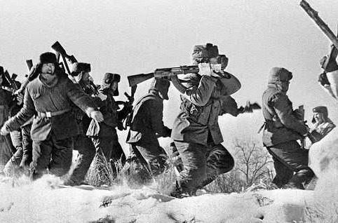 1969年中苏边境争端：一次完胜老大哥，另一次则