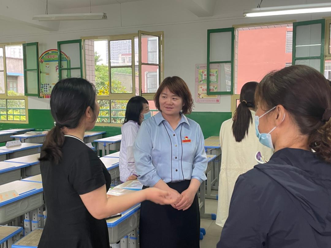 临渭区北塘实验小学怎么样?年度第二学期家长会(图37)