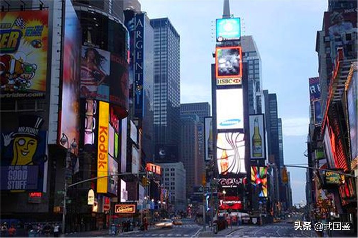 枪打出头鸟，特朗普对推特发出制裁威胁！必须恢复室外竞选活动