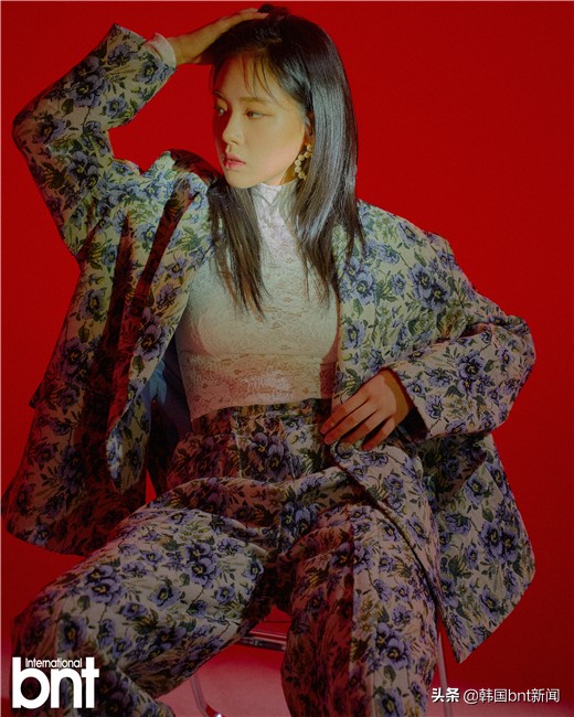 「bnt PHOTO」歌手BIBI拍摄bnt写真 吐露音乐人生最累的瞬间