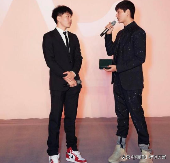 扒一扒10位未婚生子的明星，和他们背后不愿曝光
