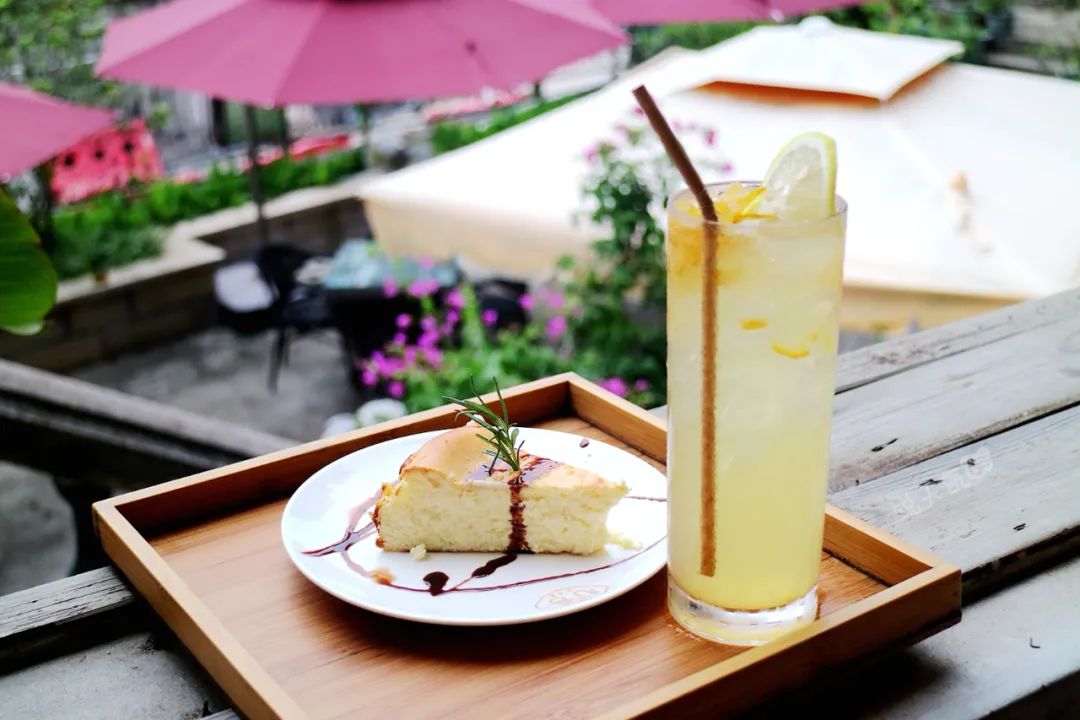 抓住暑假的尾巴，到鼓浪屿百年老别墅，享受到的不止是浪漫下午茶