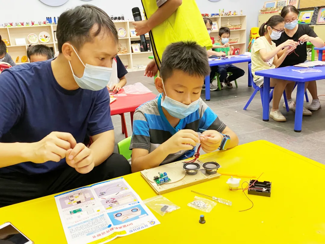 探索工坊活动回顾 | 快乐暑假,科技陪伴