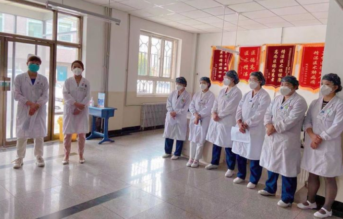 河西学院附属张掖人民医院感染科组织开展“病区发现新冠肺炎疑似病例处置”应急演练