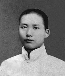 毛泽东恩师李漱清，两儿一孙为革命牺牲，建国后主席破例照顾李家