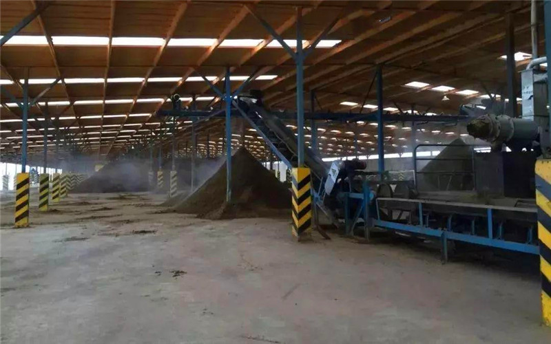 48岁的人有10万元资金，准备在农村创业，有哪些