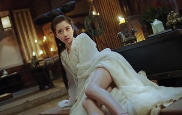 性感不够，身材来凑，美腿加香肩撑起了《倩女幽魂：人间情》
