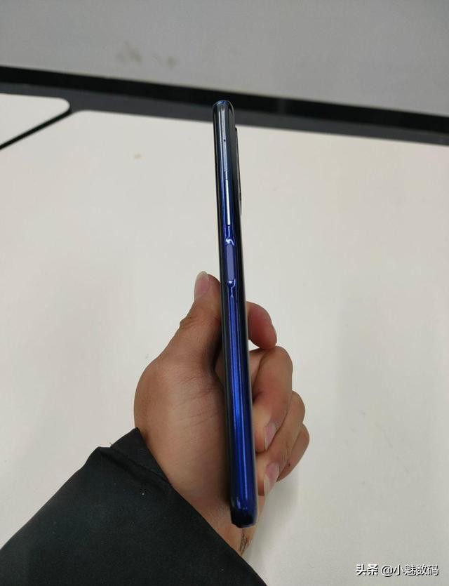 iqoo neo3深度评测，性价比高的骁龙865