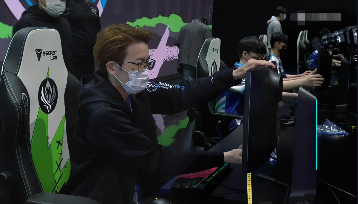 Japanese Faker Has A Successor Msi Japan Team Appeared With Two Measuring Rulers The Difference Of 2 Cm Will Not Work Inews