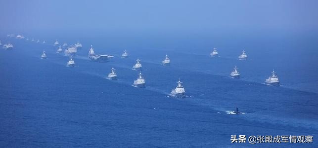 大量军舰云集港口 大陆双航母演习时被盯梢 要做
