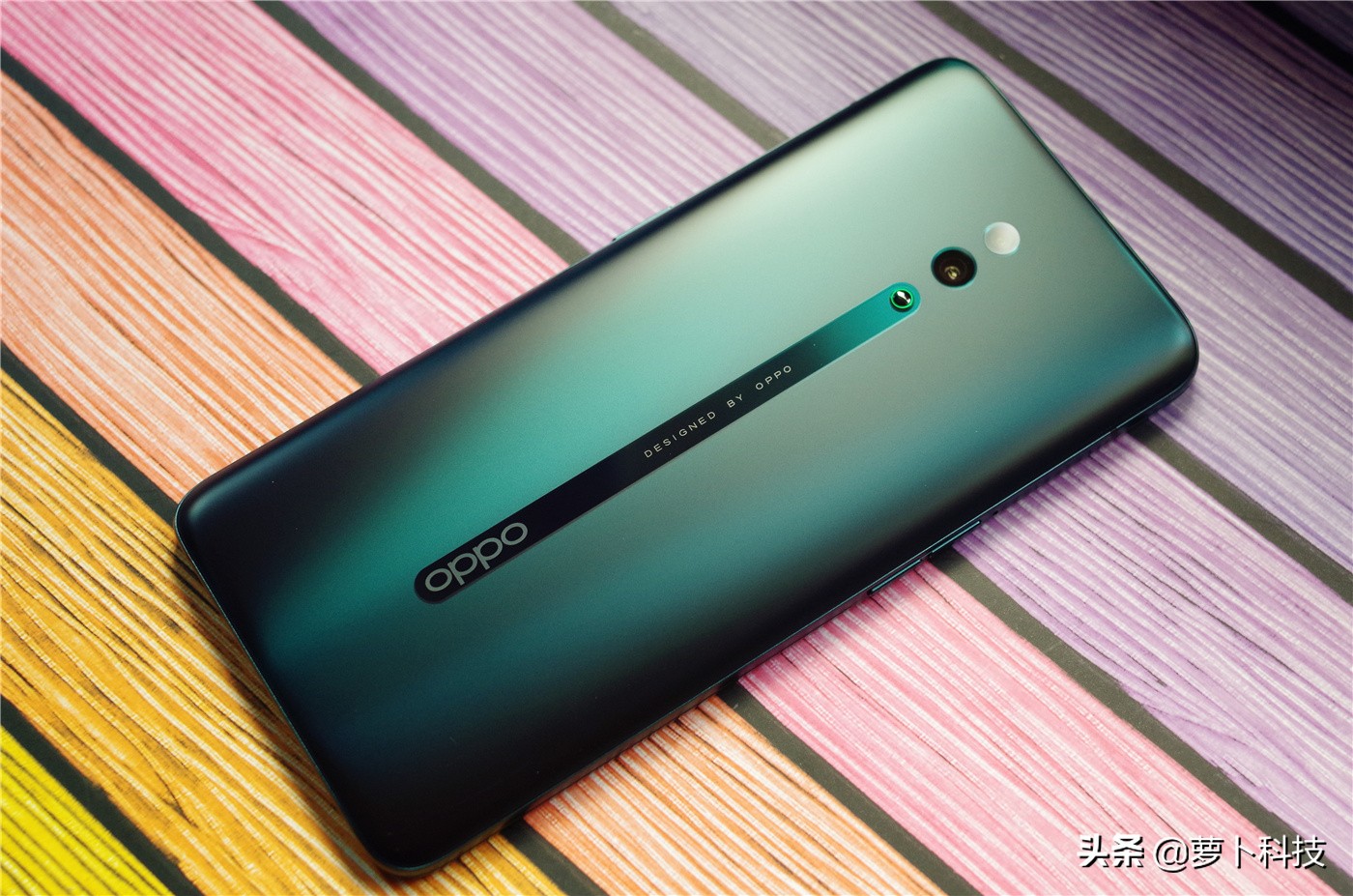 OPPO Reno全方位评测：不凸起美学设计的经典之作