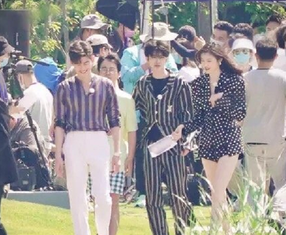 《奔跑吧》路透，蔡徐坤张翰同行，baby和女嘉宾被称最美担当