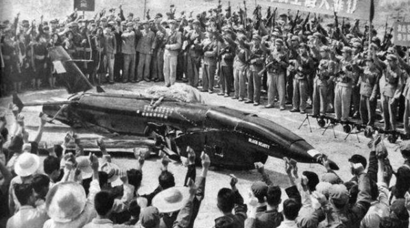 天上掉宝贝了，20架美军战机被收入囊中，帮中国攻克300项新技术