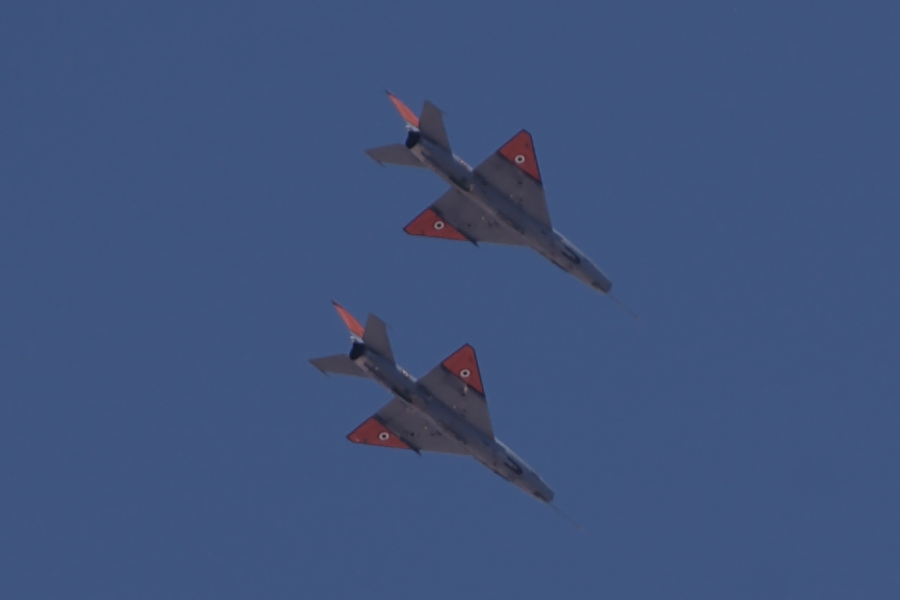 50架飞机，1.67亿美元，中国航空史上第一单战机是如何卖出去的？