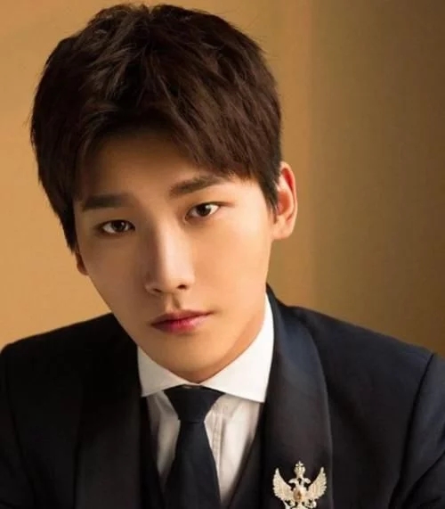 “一夜爆红、一夜无人问津”的4位明星上榜，娱