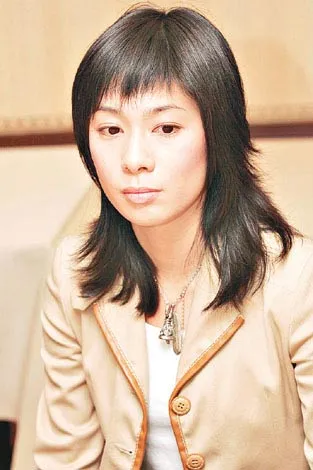郭晶晶：真正的时代大女主，到底赢在了什么地方？