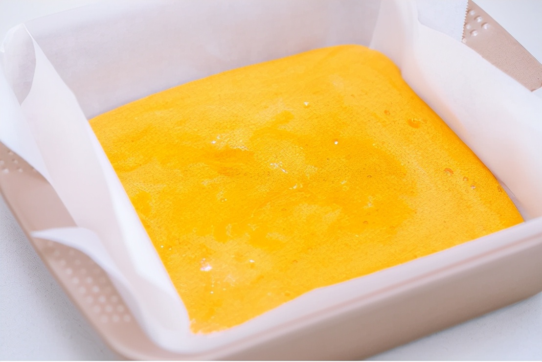 很火的一道甜美小吃，口感酥脆甜蜜，满口香甜，一咬咔嚓脆