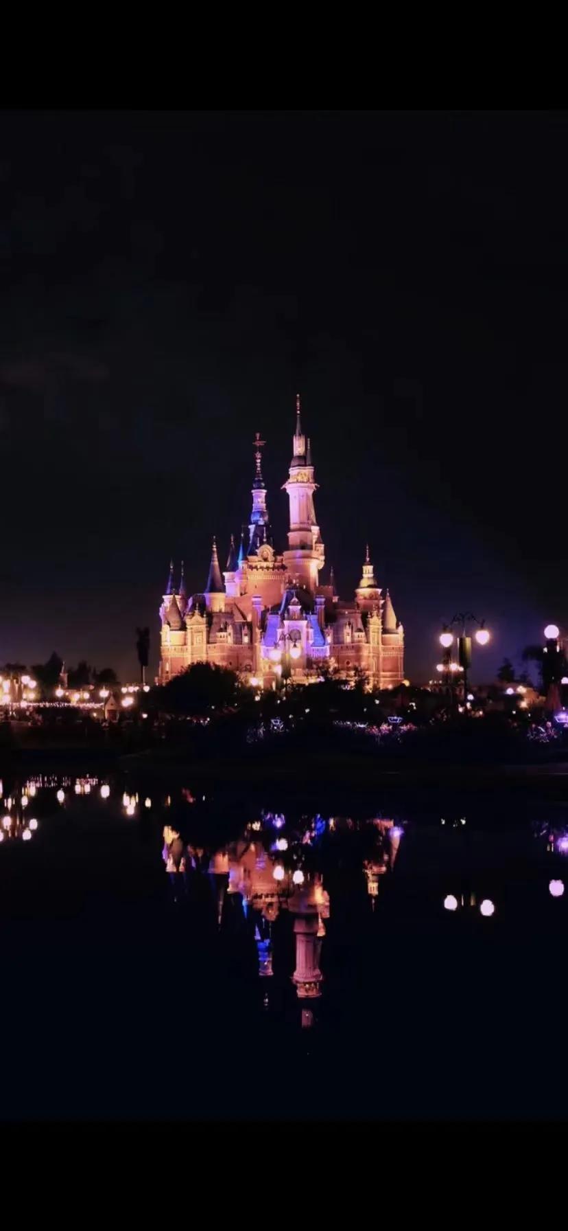 Dishini picture of background of firework mobile phone