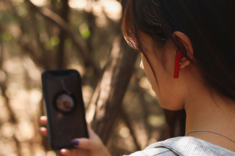 蓝牙耳机的AI骨传通话降噪究竟是噱头还是真科技？