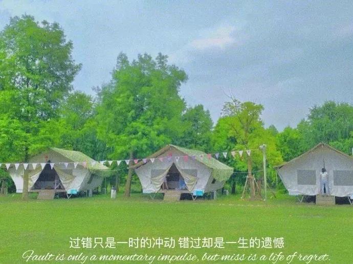 因为太喜欢你，所以看谁都像情敌