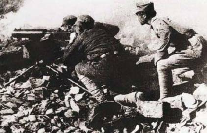 抗战中日军最惨一仗，惊动天皇求救，空投200军