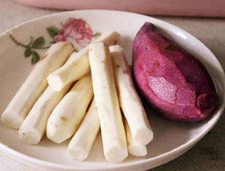 图片[2]-山药紫薯糕的做法步骤图 夏日低脂早餐 无糖无油 饱腹感强-起舞食谱网