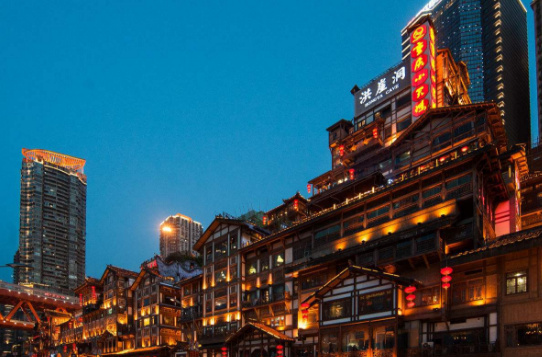 超详细的重庆旅游攻略，吃喝玩乐全都有，带你玩遍重庆