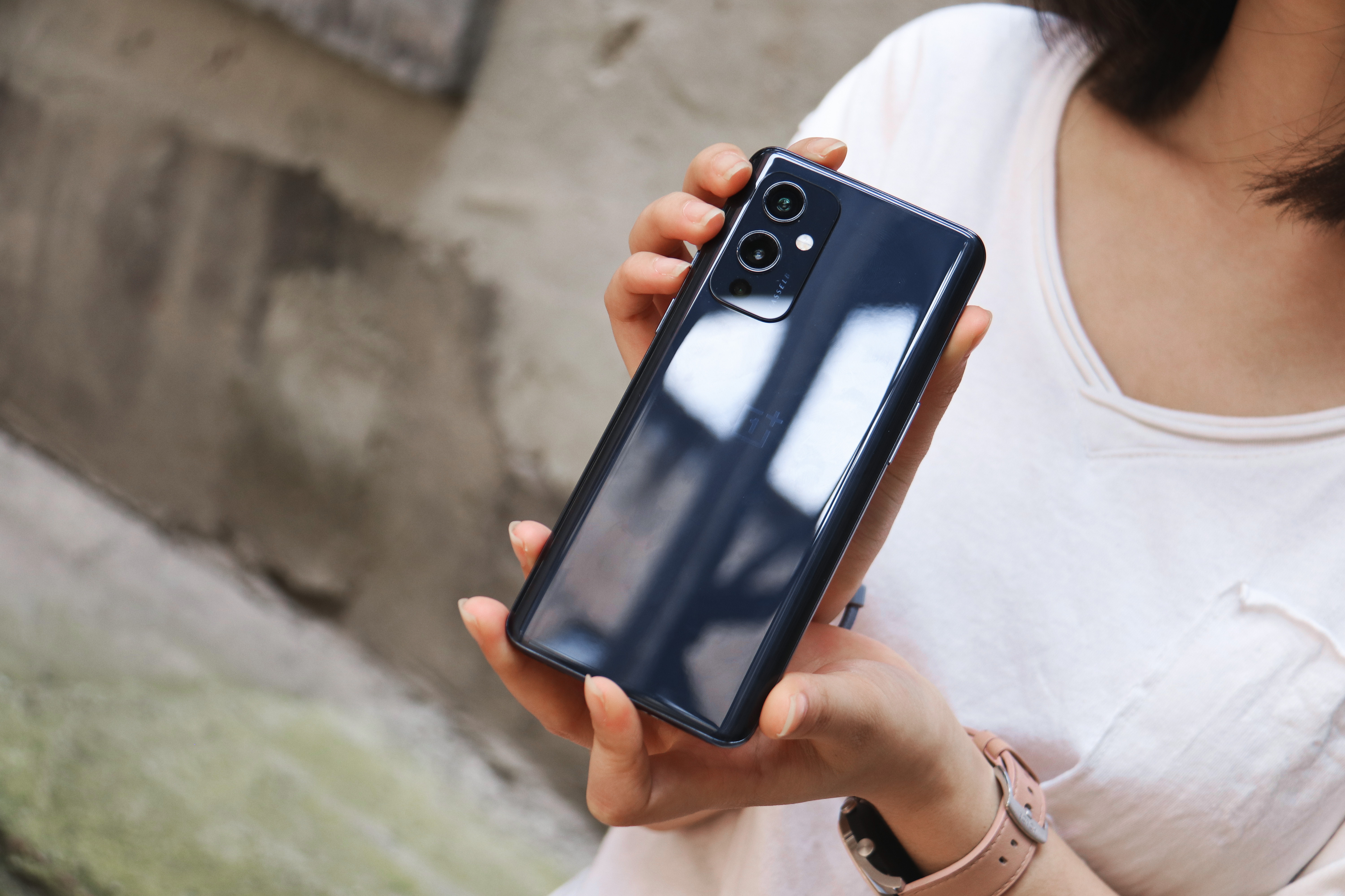 迟来的惊喜：“影像机皇”一加9，半月体验实测报告