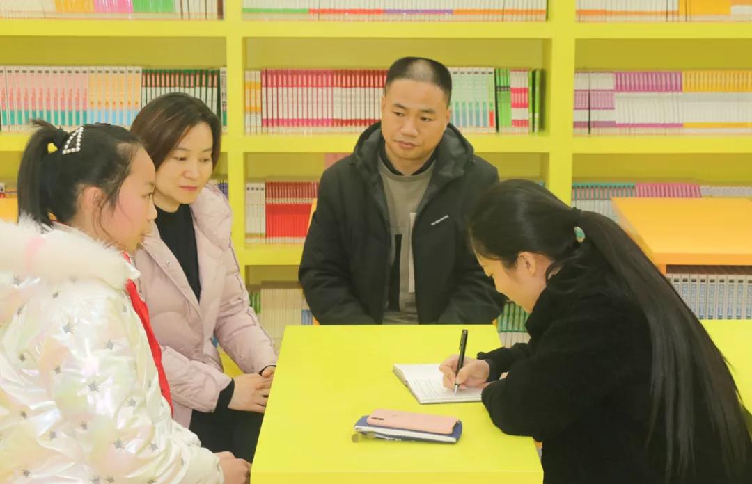 赤子之心！纯一不杂！“蒲公英文学社”走出8个小作家