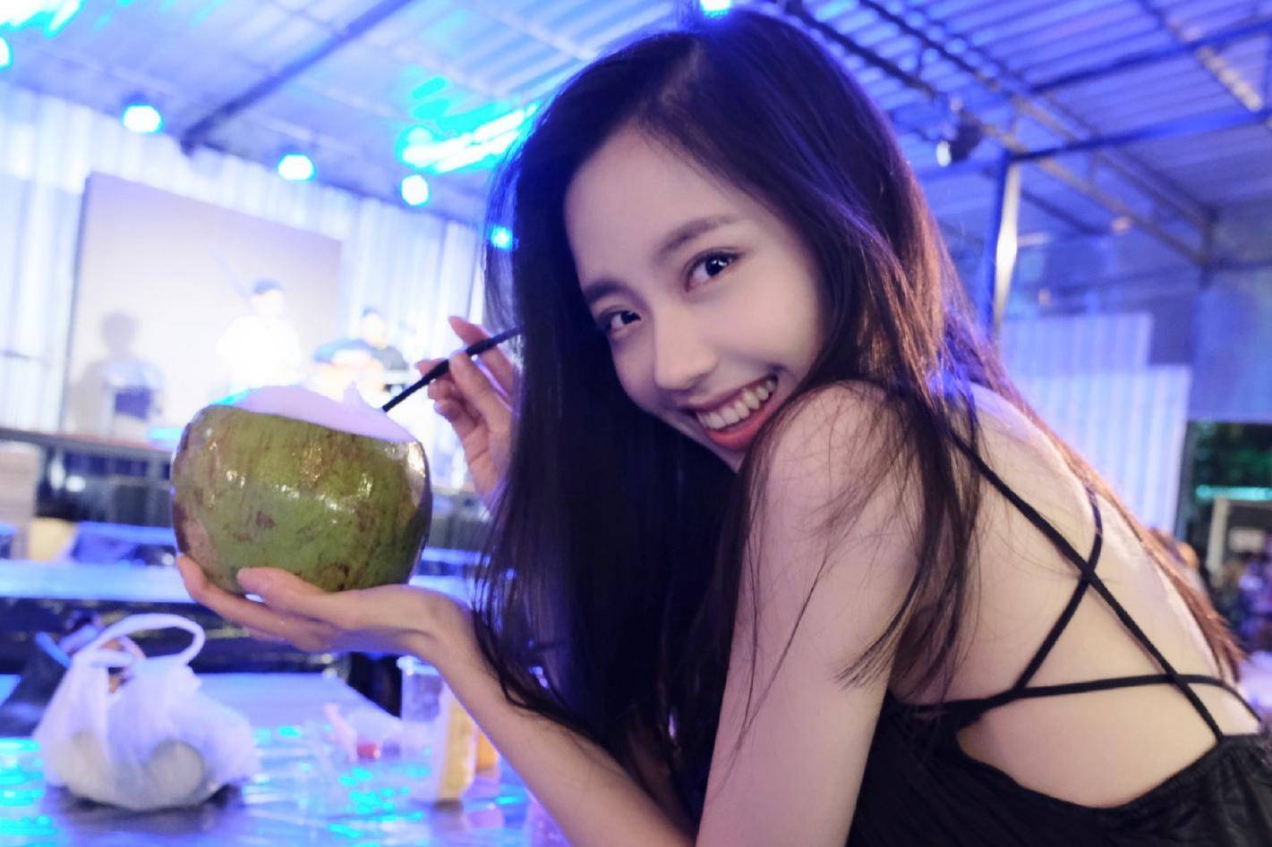 《创3》前七名有5人演过戏，选女团还是选“演员”？