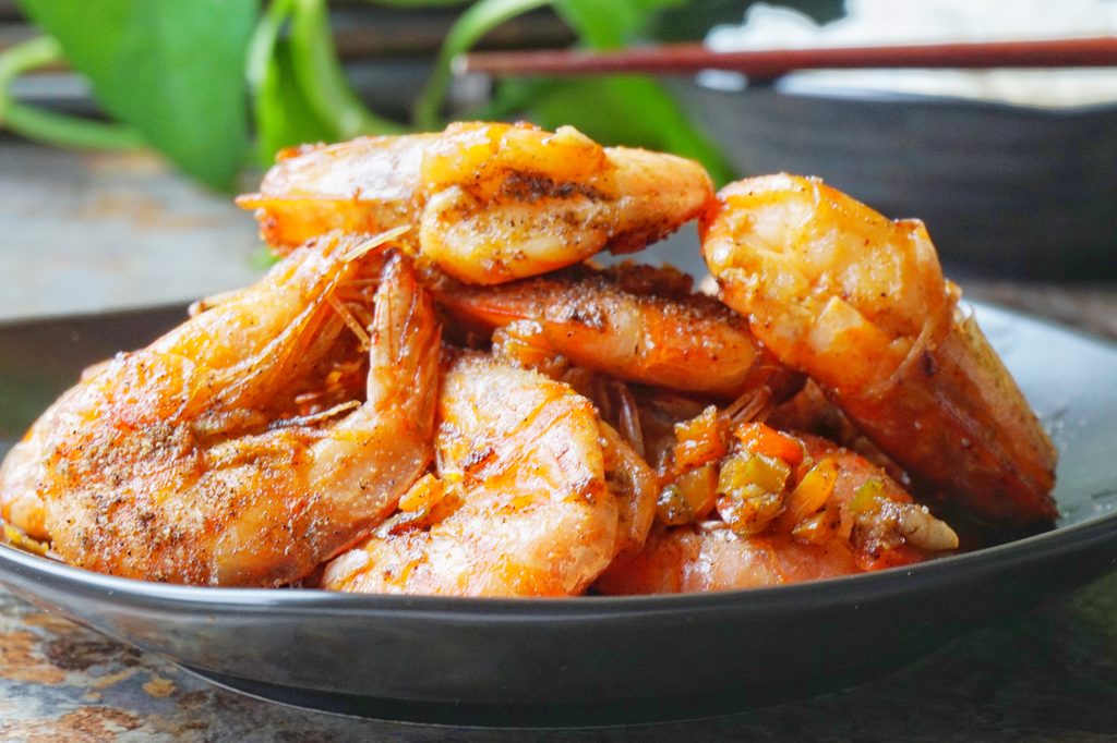 想吃椒盐虾，自己在家也能做，咬一口嘎嘣脆，经济又实惠