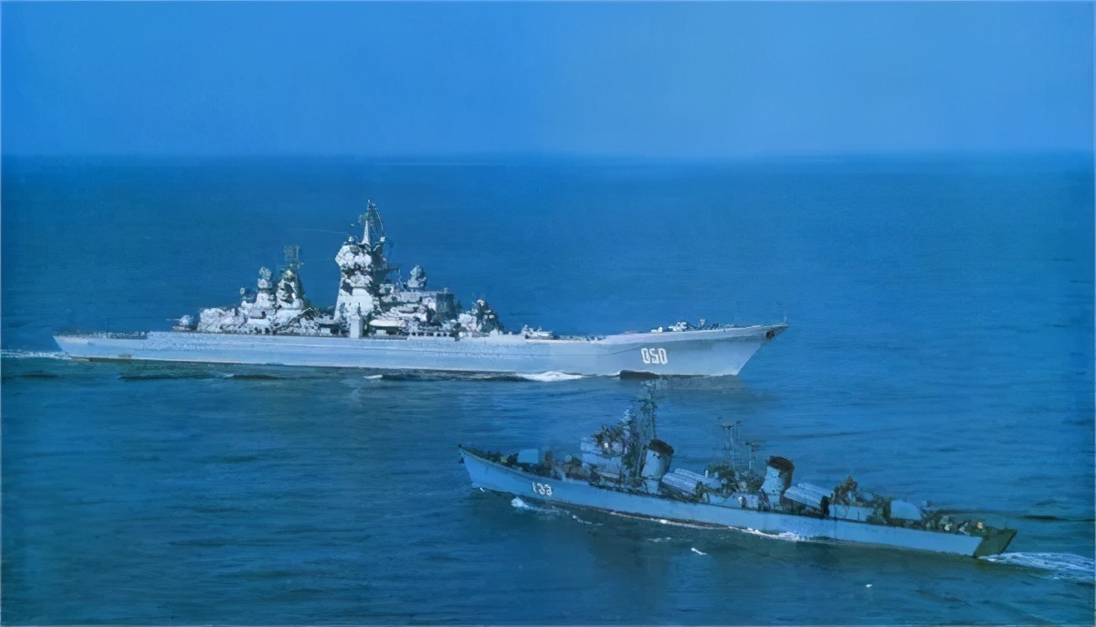 预测到2025年中国海军的真实实力，新航母服役，驱逐舰力量创记录
