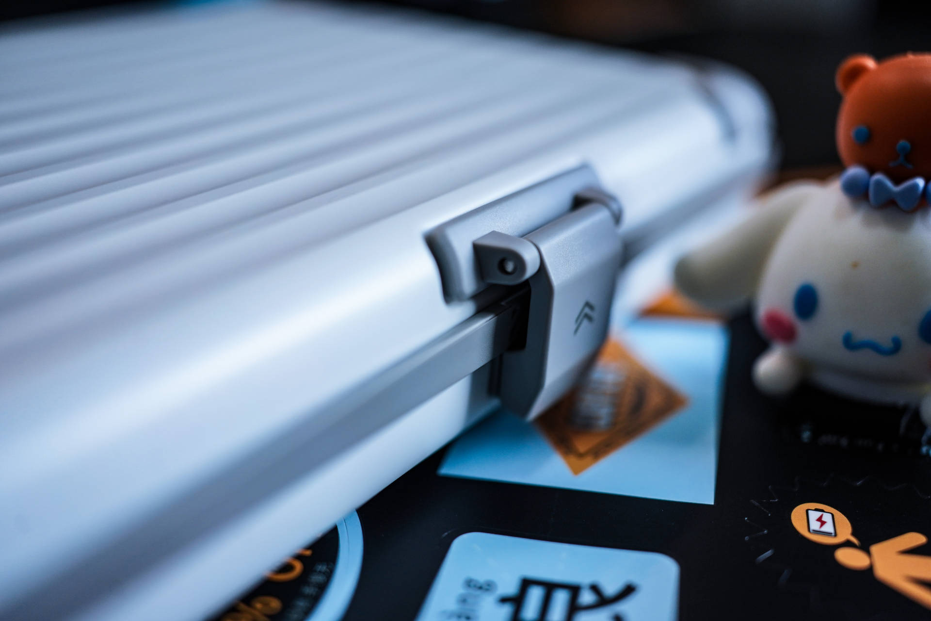 键盘中难得的“有效设计”：Lofree洛斐小浪蓝牙机械键盘体验