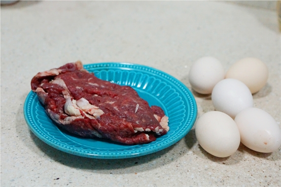 汉堡好吃又营养，食材自己搭配，小孩子喜欢吃得停不下嘴