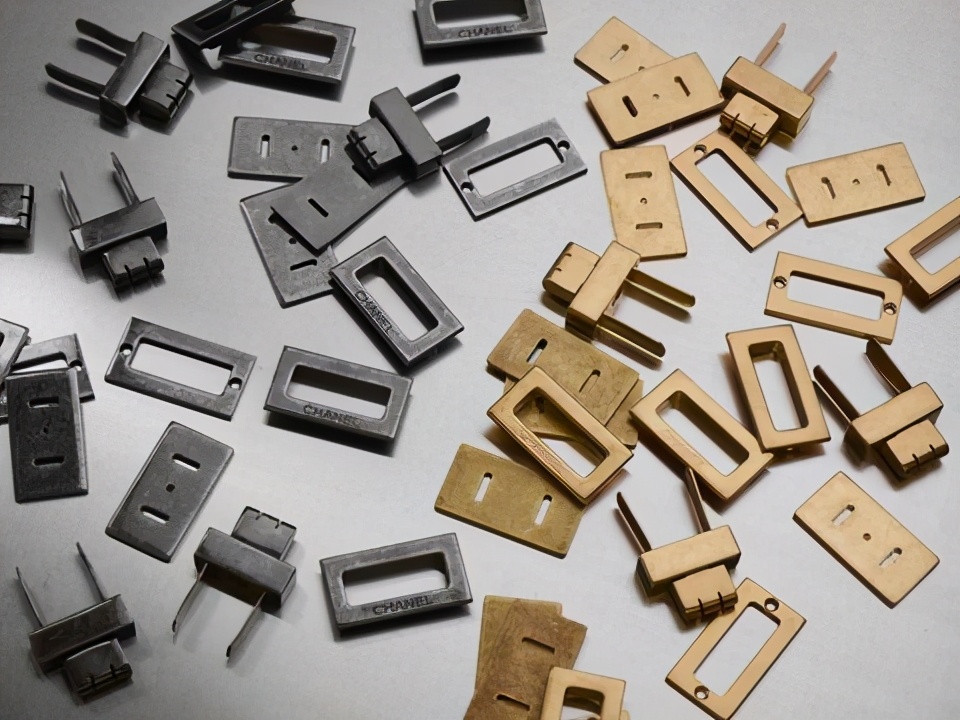 揭秘CHANEL从2.55到11.12的经典设计