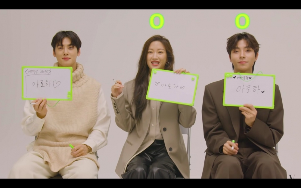 车银优疯狂得罪文佳煐,黄仁烨