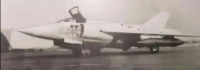 1971年，杨国祥投掷氢弹失败，他放弃逃生选择与氢弹共存亡