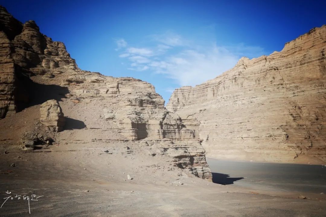 Self-driving Xinjiang Dahaidao No Man’s Land, deep into Yadan Desert, a rare wonder