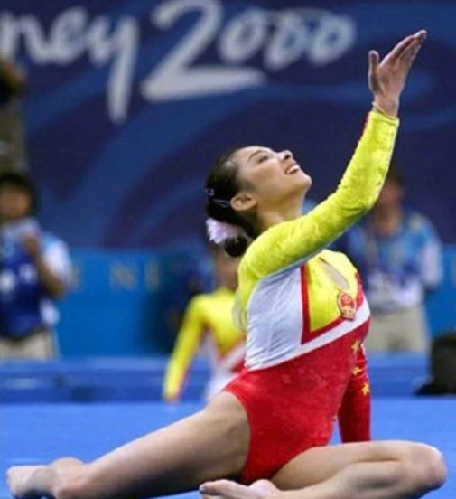 刘璇自曝张国荣曾愿收她为徒，为上北大放弃演戏？网友：选得很好