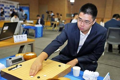 24岁围棋职业棋手范蕴若坠楼身亡