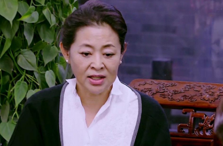 倪萍家的保姆怀孕，海参随便吃还有专人伺候，