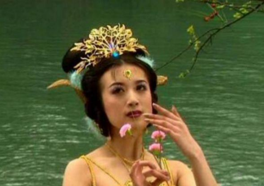 她以为自己长得很洋气，所以表示自己演不了农