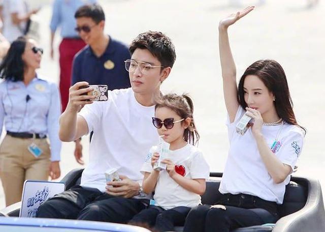 1200万！曝李小璐第3次被骗，贾乃亮甜馨认识骗子