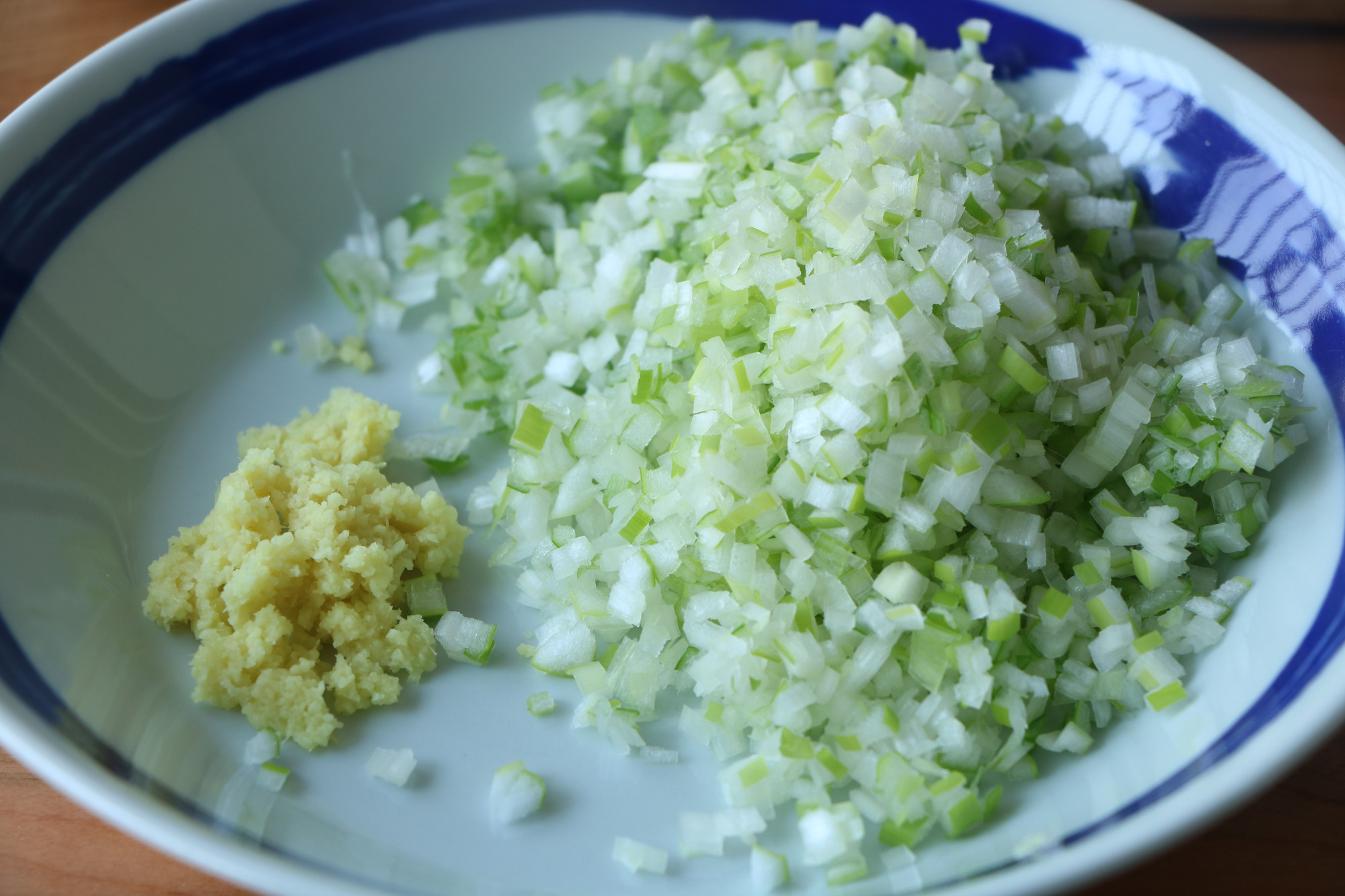 早餐小籠包，一口一個，學會在家做，比外面賣的健康好吃