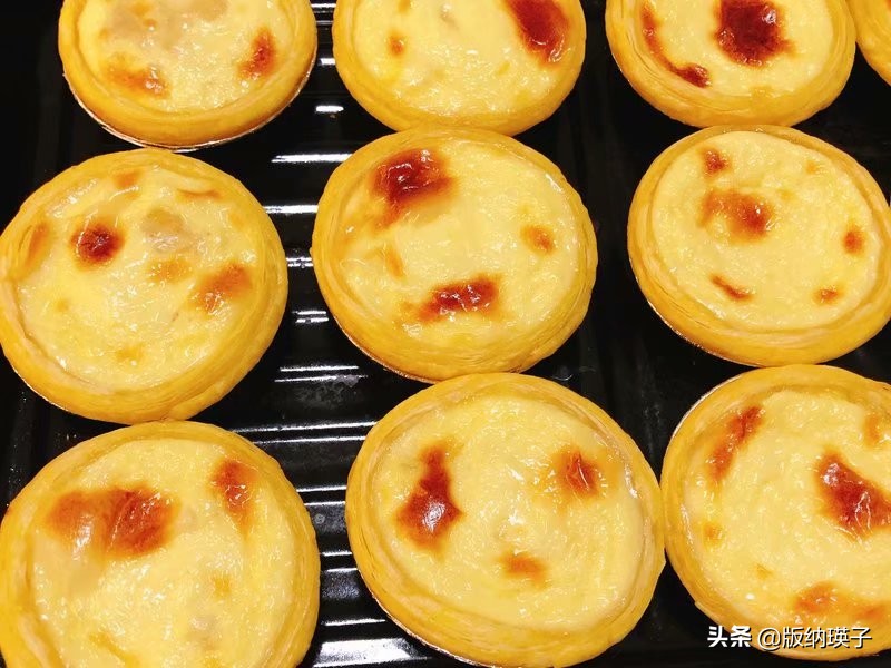 自制家庭版蛋挞，掌握其中几个技巧，蛋挞皮酥脆，蛋液嫩滑
