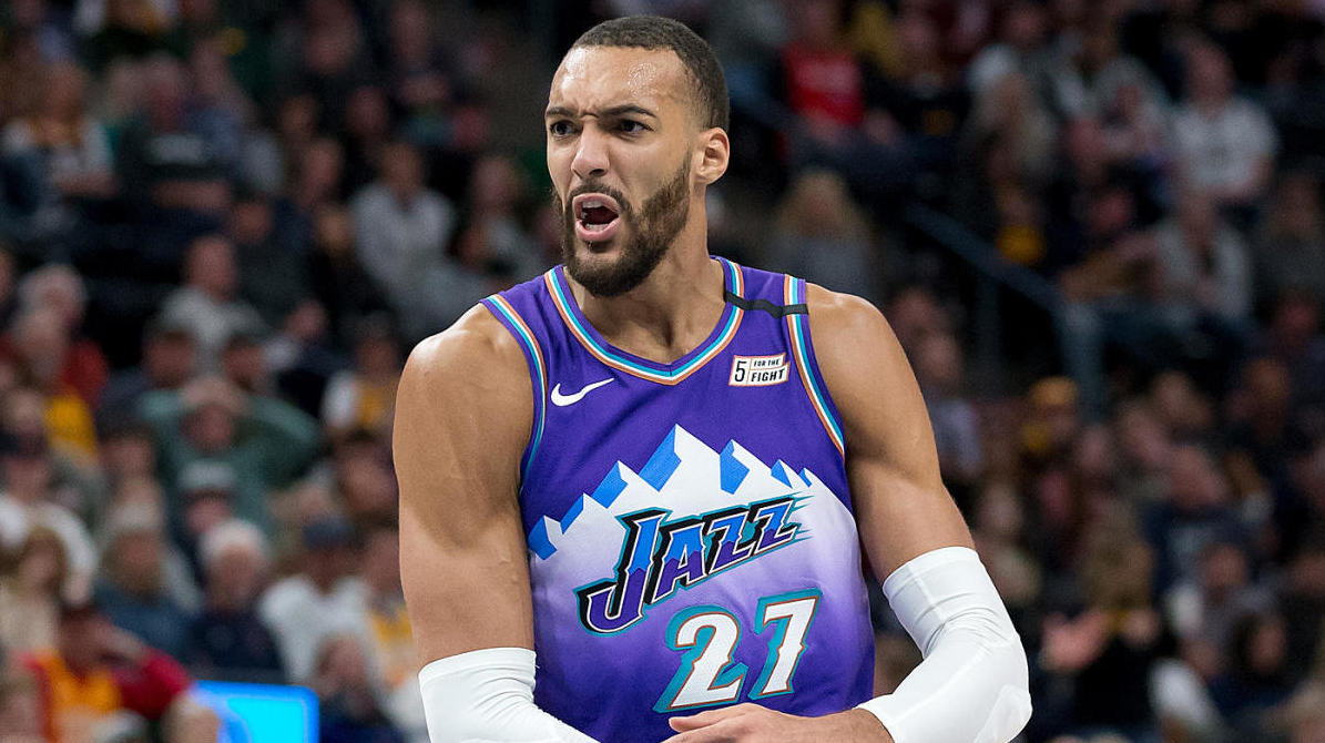 NBA本赛季防守最好的10名球员！维金斯第十，詹姆斯排名第一