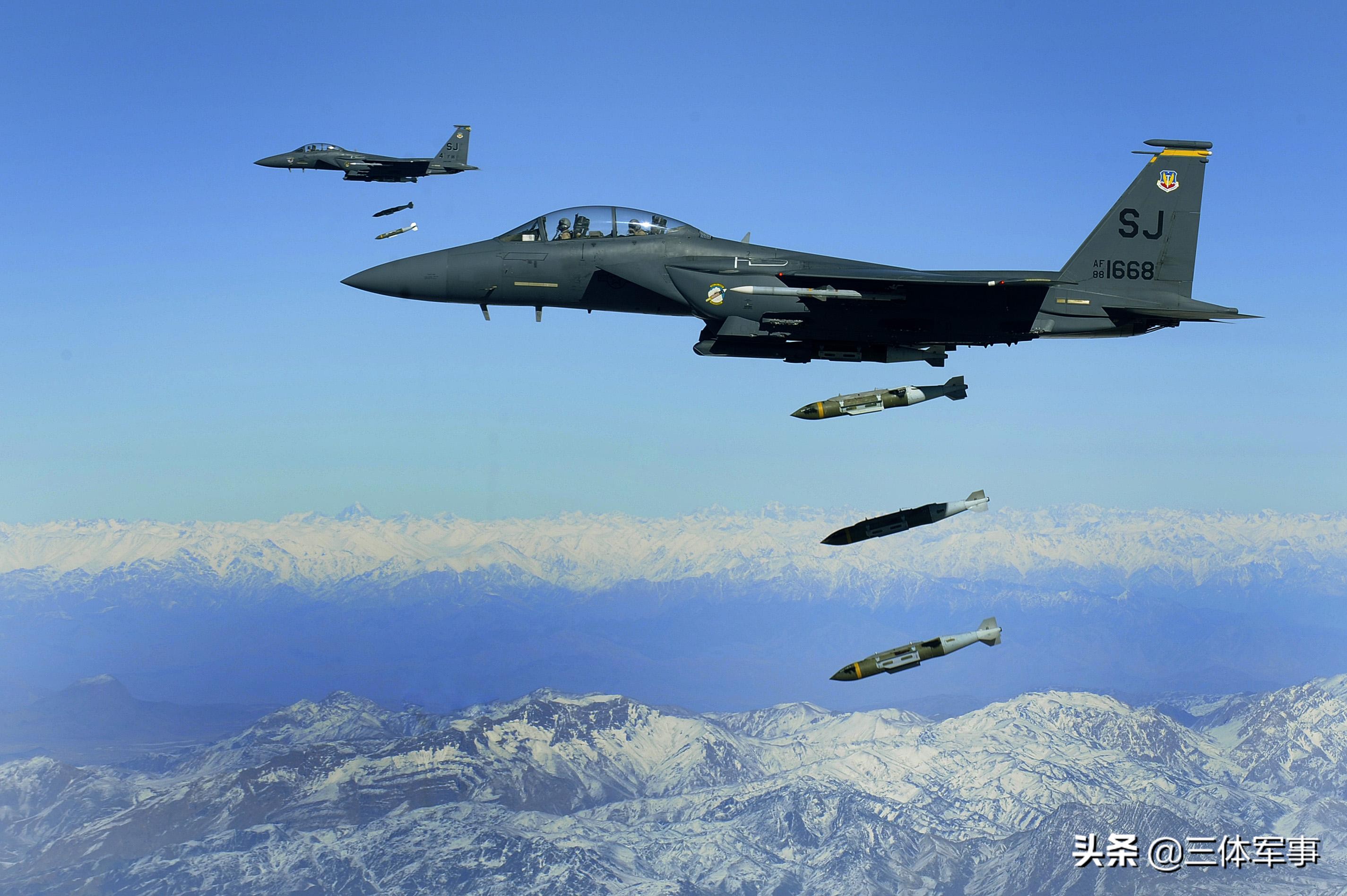 百名平民死于美军无差别轰炸，阿富汗战场上演