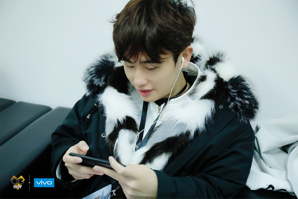 王者荣耀：韩跑跑在线教学，嫦娥到底怎么出装怎么玩？