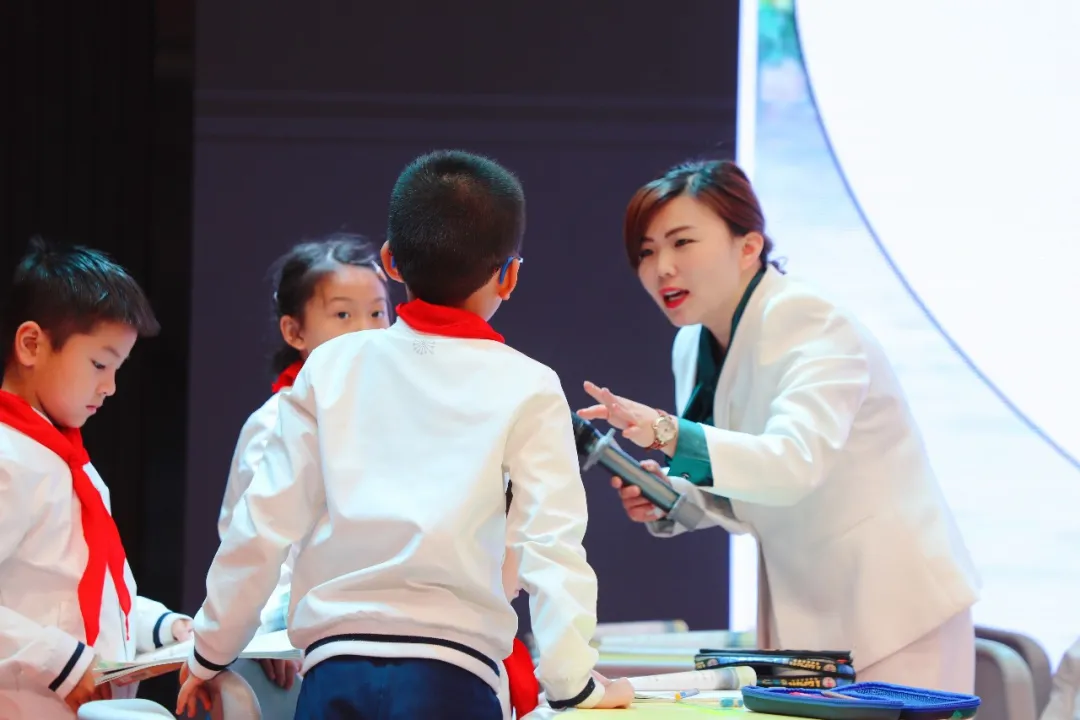 天府新区2020-2021学年度下期低段阅读教学专题教研活动